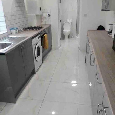 Catherine 5 Bedroom House Кру Экстерьер фото