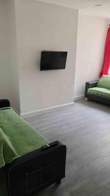 Catherine 5 Bedroom House Кру Экстерьер фото
